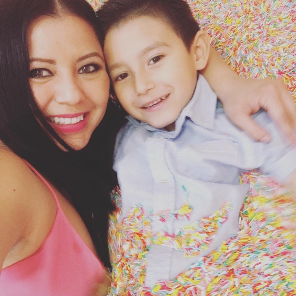 Meet your Posher, Yesi